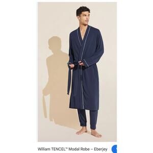 EUC Eberjey William TENCEL Modal Robe Men’s Medium Navy